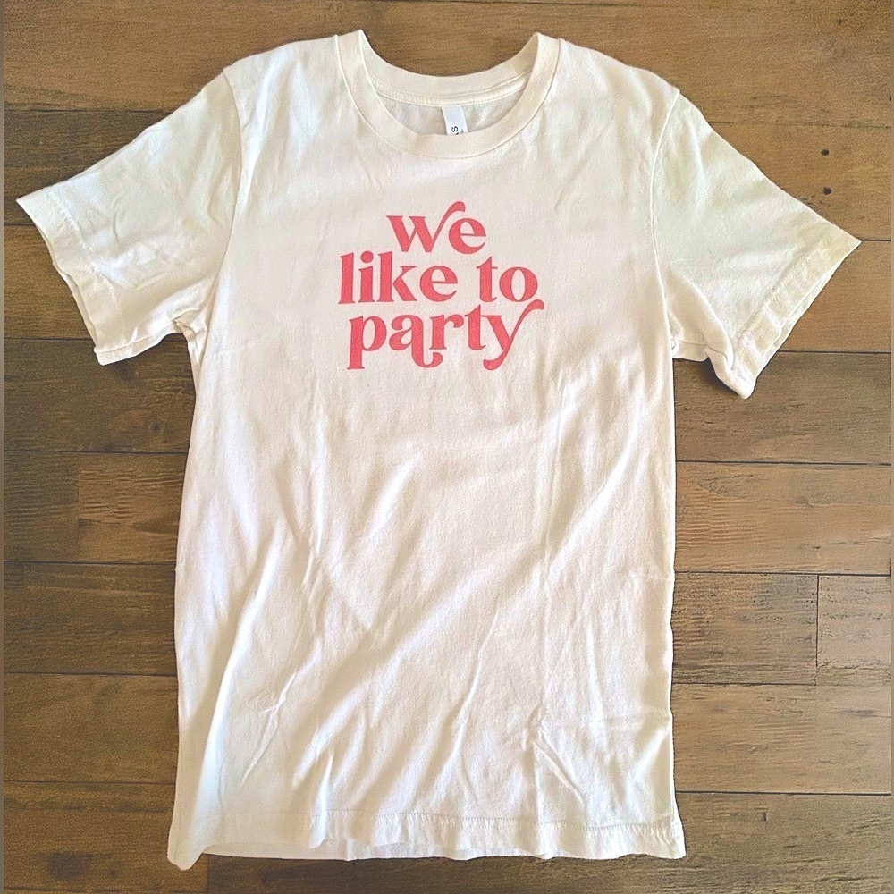 💖5 for $50💖We Like To Party Graphic T-shirt | Size S